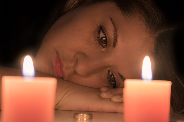 Qué dice la biblia sobre la tristeza